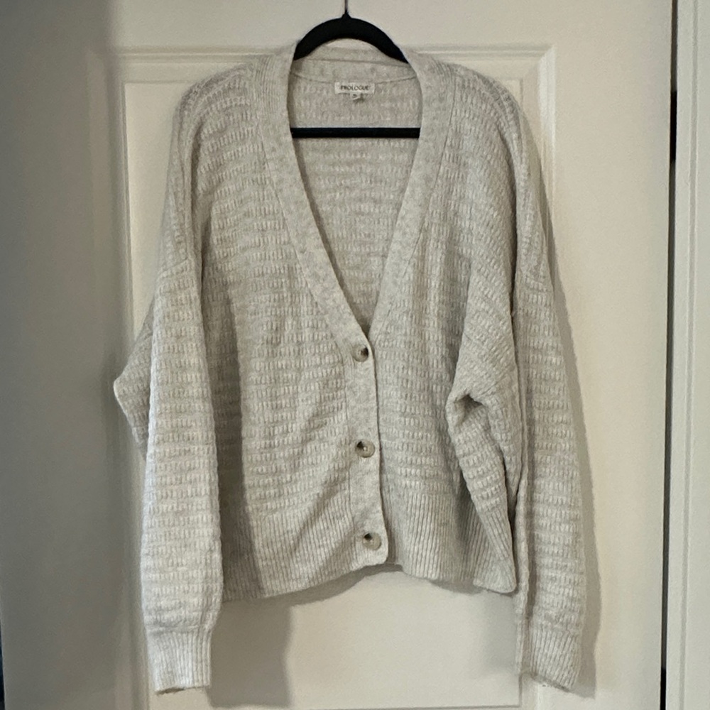 Prologue Soft Gray Knit Cardigan